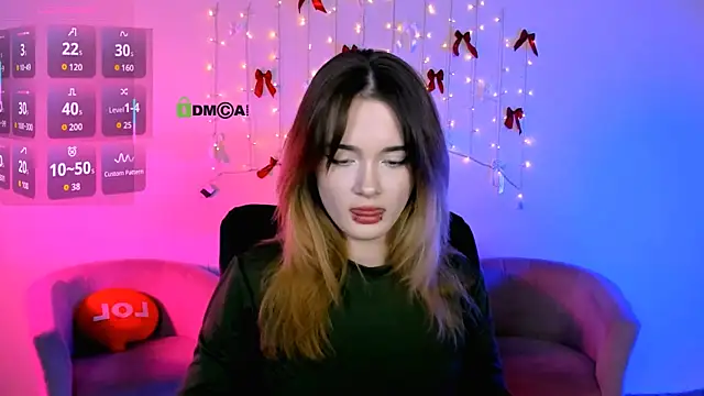 liana kisses online show from 02/06/26, 08:05