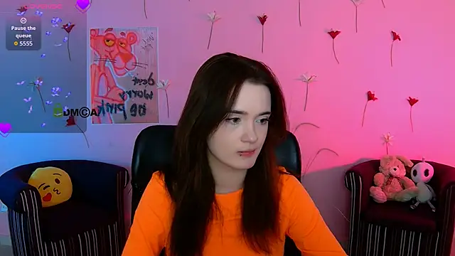 liana kisses online show from 04/28/26, 02:49