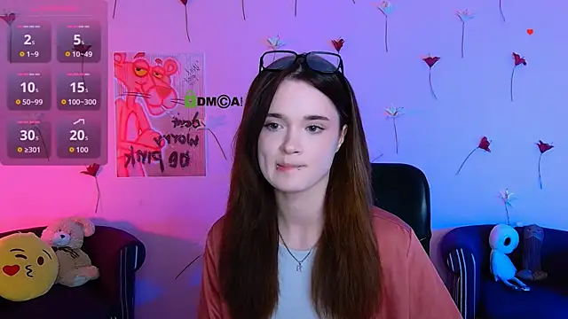 liana kisses online show from 05/15/26, 07:12