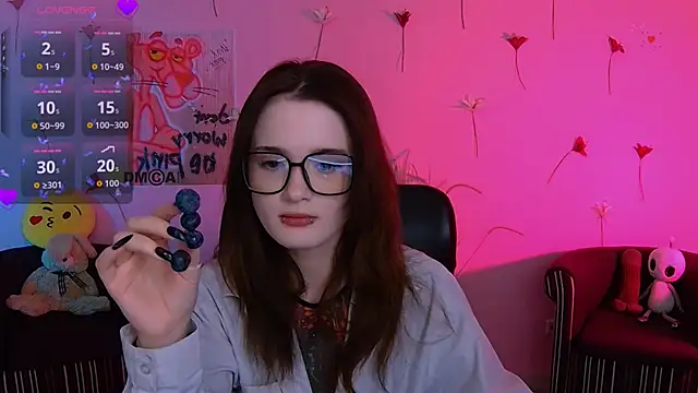 liana kisses online show from 05/05/26, 07:06