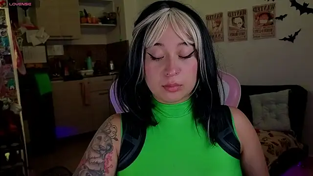 FernandaOrtegaaa online show from 05/18/26, 12:11