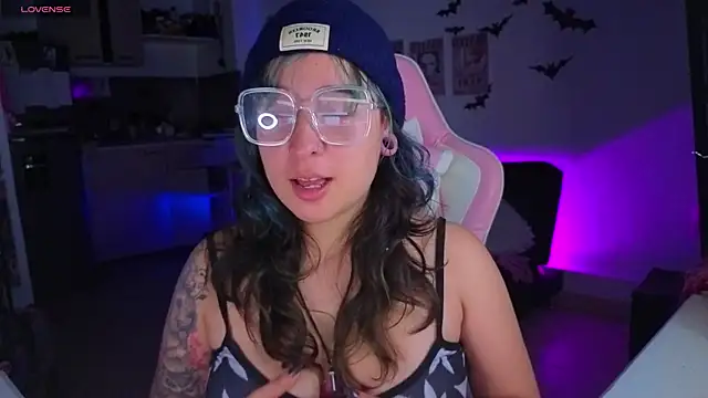 FernandaOrtegaaa online show from 10/29/25, 02:21