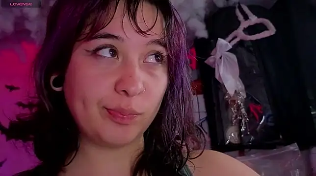 Snapshot of FernandaOrtegaaa chatting on 06/04/26, 12:37 FernandaOrtegaaa online show from 06/04/26, 12:37
