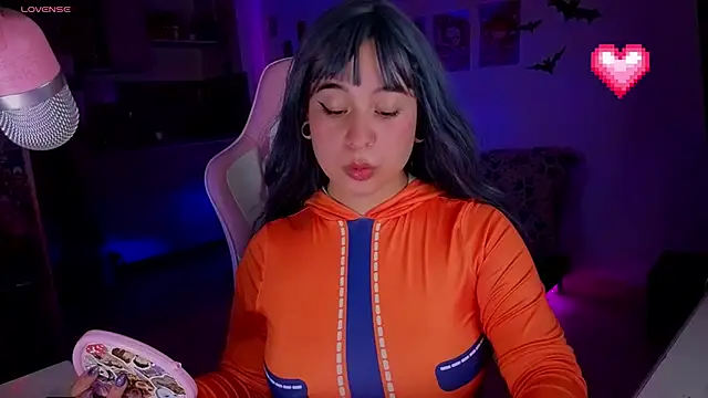 FernandaOrtegaaa online show from 04/05/26, 12:06