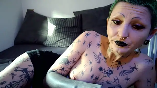 ValeryCrowley14 online show from 02/12/26, 09:09