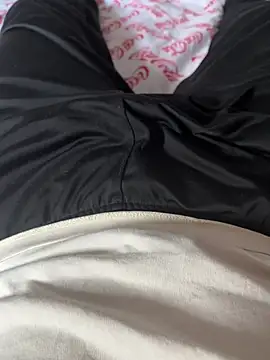 dari-bigcock online show from 02/19/26, 08:00