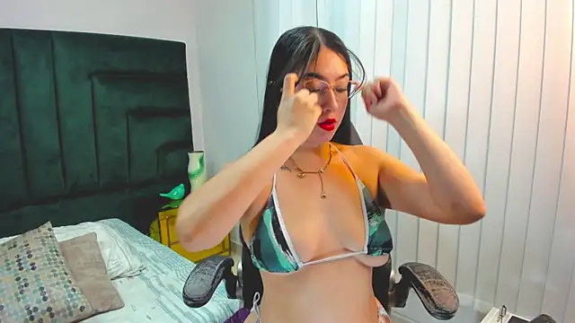 BarbaraKnox  online show from 06/15/26, 06:29