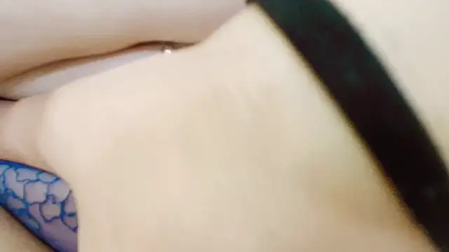 AliseSexyDoll777 online show from 05/01/26, 04:23