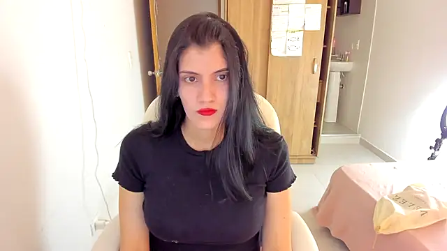 Snapshot of misstoya chatting on 01/29/25, 03:12 misstoya online show from 01/29/25, 03:12