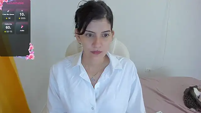 Snapshot of misstoya chatting on 03/04/25, 03:55 misstoya online show from 03/04/25, 03:55