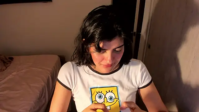 Snapshot of misstoya chatting on 07/12/26, 01:39 misstoya online show from 07/12/26, 01:39