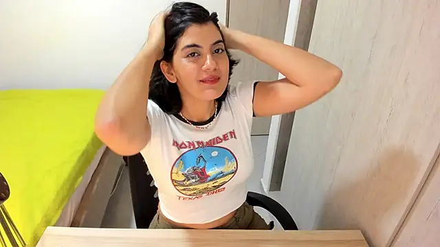 misstoya online show from 04/01/26, 01:19