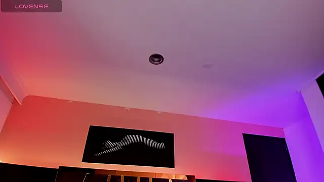 ChloeConnorr online show from 11/14/25, 04:16