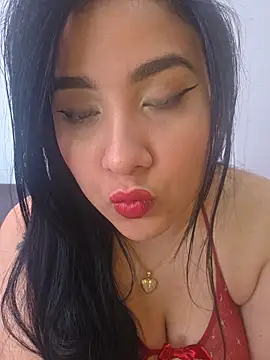 Snapshot of bigboobsrose1 chatting on 06/09/26, 03:13 bigboobsrose1 online show from 06/09/26, 03:13