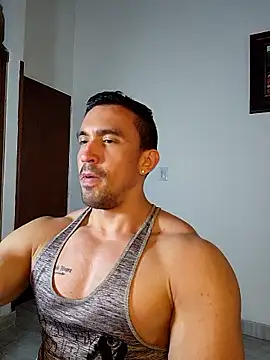 Snapshot of jhay-crux chatting on 05/22/26, 12:47 jhay-crux online show from 05/22/26, 12:47
