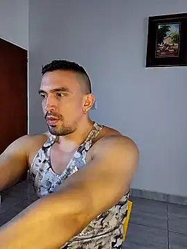 Snapshot of jhay-crux chatting on 02/06/25, 06:46 jhay-crux online show from 02/06/25, 06:46