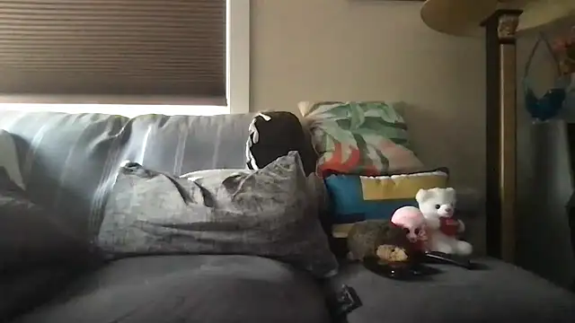 cliveokanagan24 online show from 02/17/25, 05:34