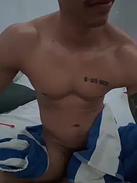 Snapshot of culitotragon24 chatting on 04/12/26, 05:22 culitotragon24 online show from 04/12/26, 05:22