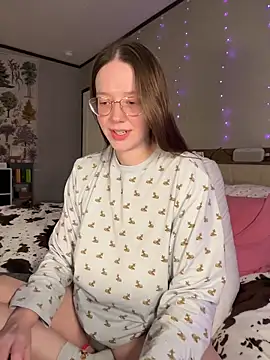 Sweetdee222x online show from 11/10/25, 11:21