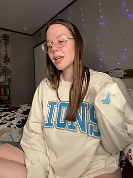 Sweetdee222x online show from 10/13/25, 10:21