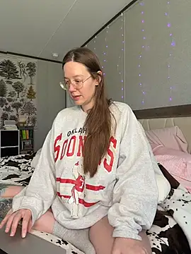 Sweetdee222x online show from 07/10/26, 05:35