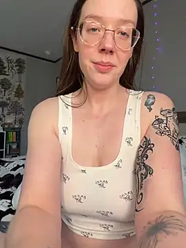 Sweetdee222x online show from 02/25/26, 11:15