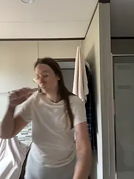 Sweetdee222x online show from 11/29/25, 03:45