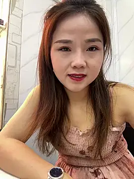 Efangfang online show from 03/16/25, 04:20