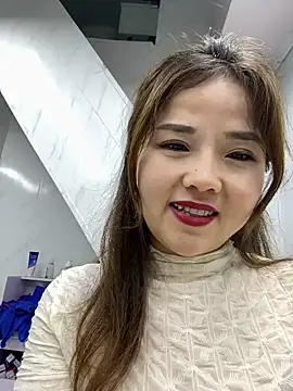 Efangfang online show from 03/04/25, 10:57