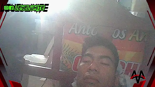 leyel00155 online show from 10/19/25, 11:46