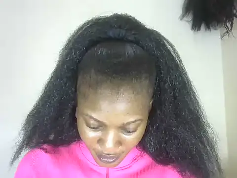 Snapshot of Pretty-emmie chatting on 09/12/25, 03:17 Pretty-emmie online show from 09/12/25, 03:17