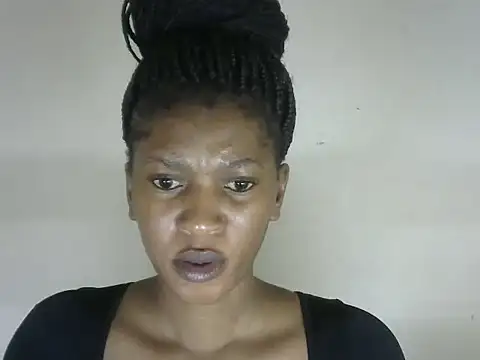 Snapshot of Pretty-emmie chatting on 10/06/25, 04:57 Pretty-emmie online show from 10/06/25, 04:57