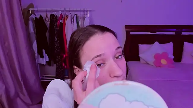 StaceySunny online show from 02/10/26, 05:12