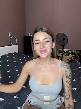 Snapshot of Jasmine_urPrincess chatting on 09/29/25, 02:34 Jasmine urPrincess online show from 09/29/25, 02:34