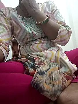 Snapshot of Angel-life chatting on 12/07/24, 10:06 Angel-life online show from 12/07/24, 10:06