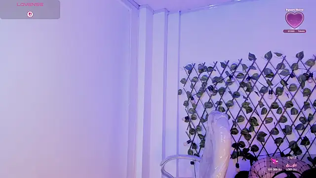 Violeta dss online show from 10/19/25, 01:03