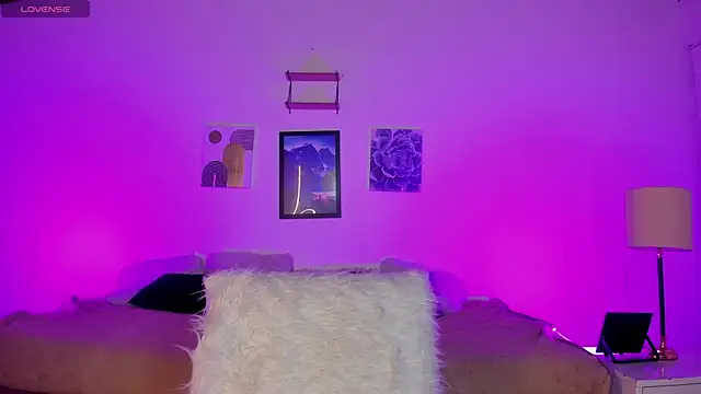 Violeta dss online show from 09/28/25, 02:13