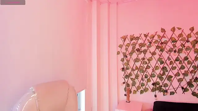 Violeta dss online show from 10/25/25, 01:01