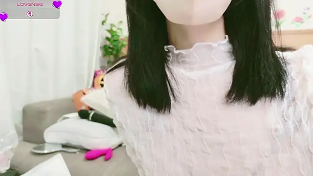 Conatsu online show from 10/25/25, 10:43