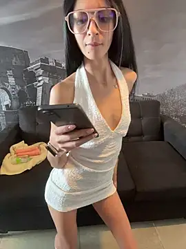 Valentcouple online show from 03/06/26, 07:42