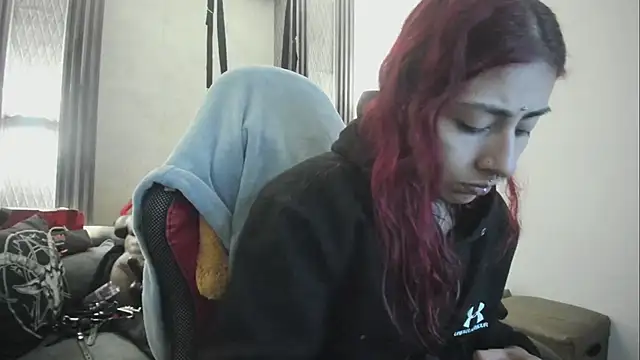 selene red  online show from 01/14/26, 02:09