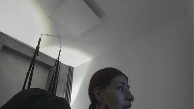 selene red  online show from 01/09/26, 01:51