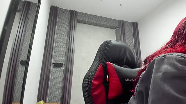 selene red  online show from 03/26/26, 01:26