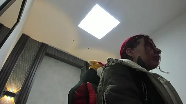 selene red  online show from 04/06/26, 01:34