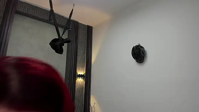 selene red  online show from 02/09/26, 01:25