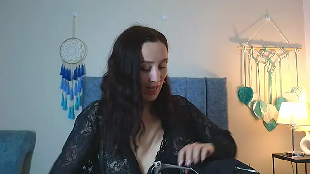 Snapshot of IberianMoonMK chatting on 11/09/25, 01:15 IberianMoonMK online show from 11/09/25, 01:15