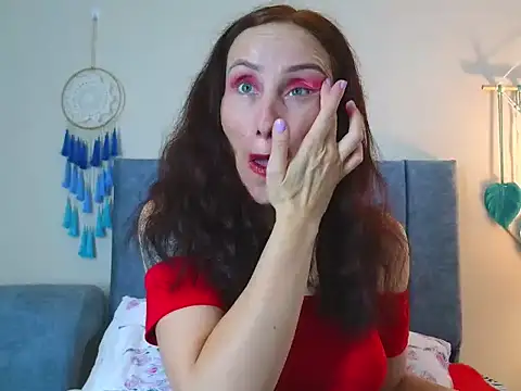 Snapshot of IberianMoonMK chatting on 11/20/25, 06:30 IberianMoonMK online show from 11/20/25, 06:30