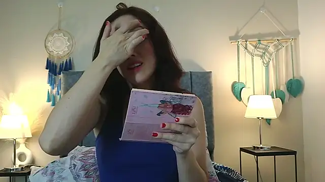 IberianMoonMK online show from 02/19/26, 06:05