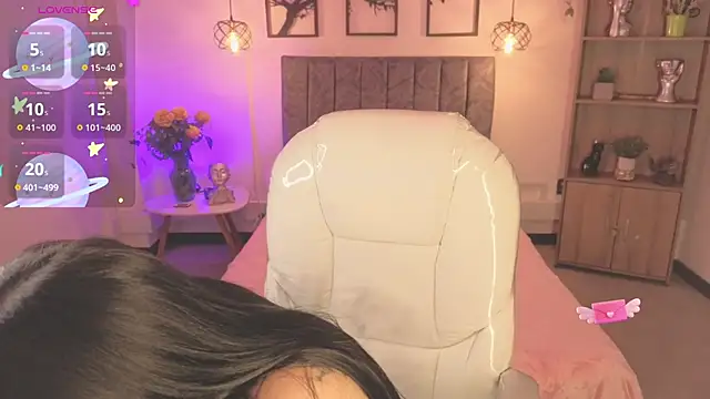 Snapshot of Abigaiil__ds chatting on 10/30/25, 08:50 Abigaiil ds online show from 10/30/25, 08:50