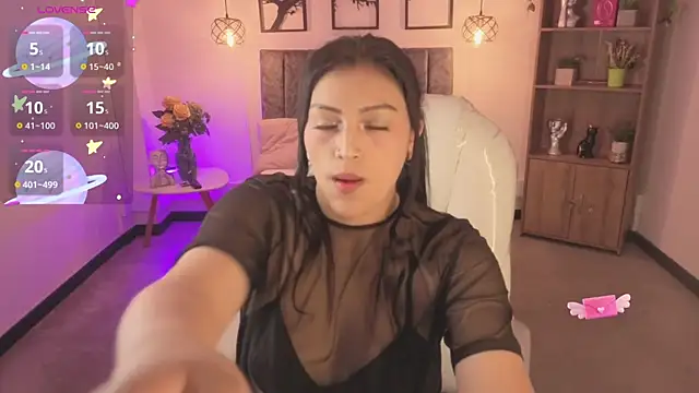 Snapshot of Abigaiil__ds chatting on 09/30/25, 08:15 Abigaiil ds online show from 09/30/25, 08:15